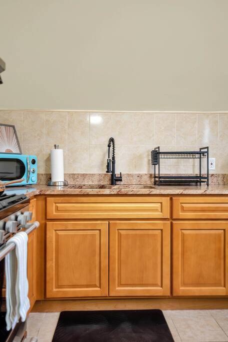Apartmán Golden Gem In Heart Of East Rock Quiet 3Br Near Dt And Yale New Haven Exteriér fotografie