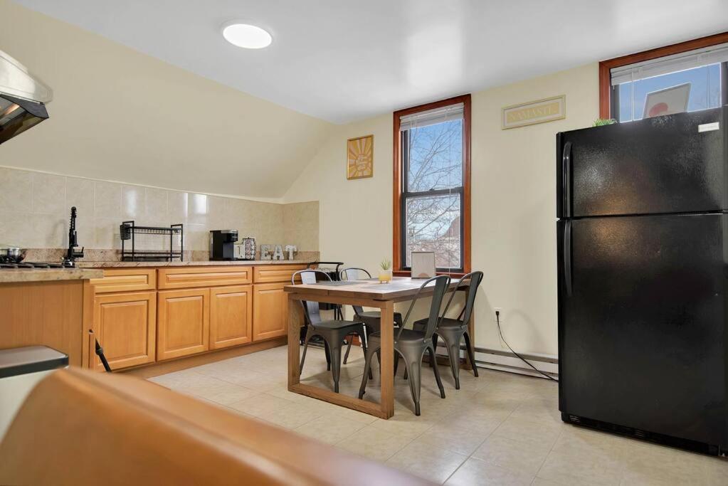 Apartmán Golden Gem In Heart Of East Rock Quiet 3Br Near Dt And Yale New Haven Exteriér fotografie
