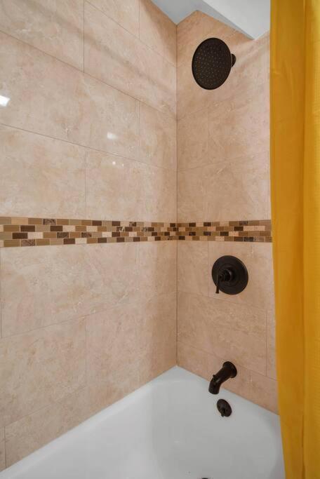 Apartmán Golden Gem In Heart Of East Rock Quiet 3Br Near Dt And Yale New Haven Exteriér fotografie