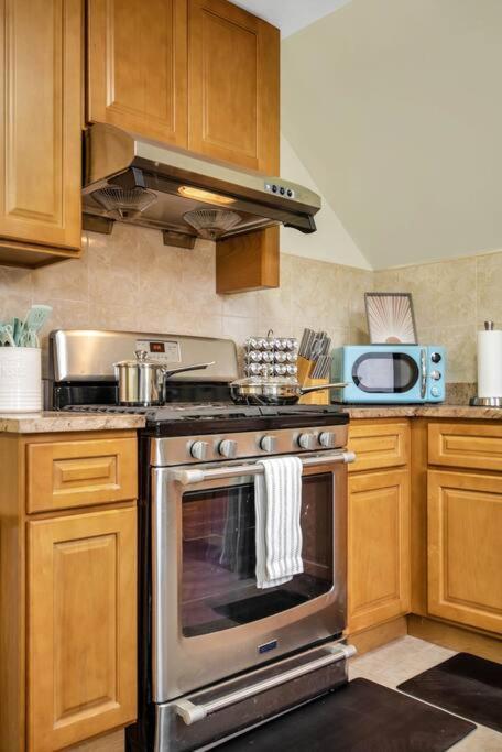 Apartmán Golden Gem In Heart Of East Rock Quiet 3Br Near Dt And Yale New Haven Exteriér fotografie
